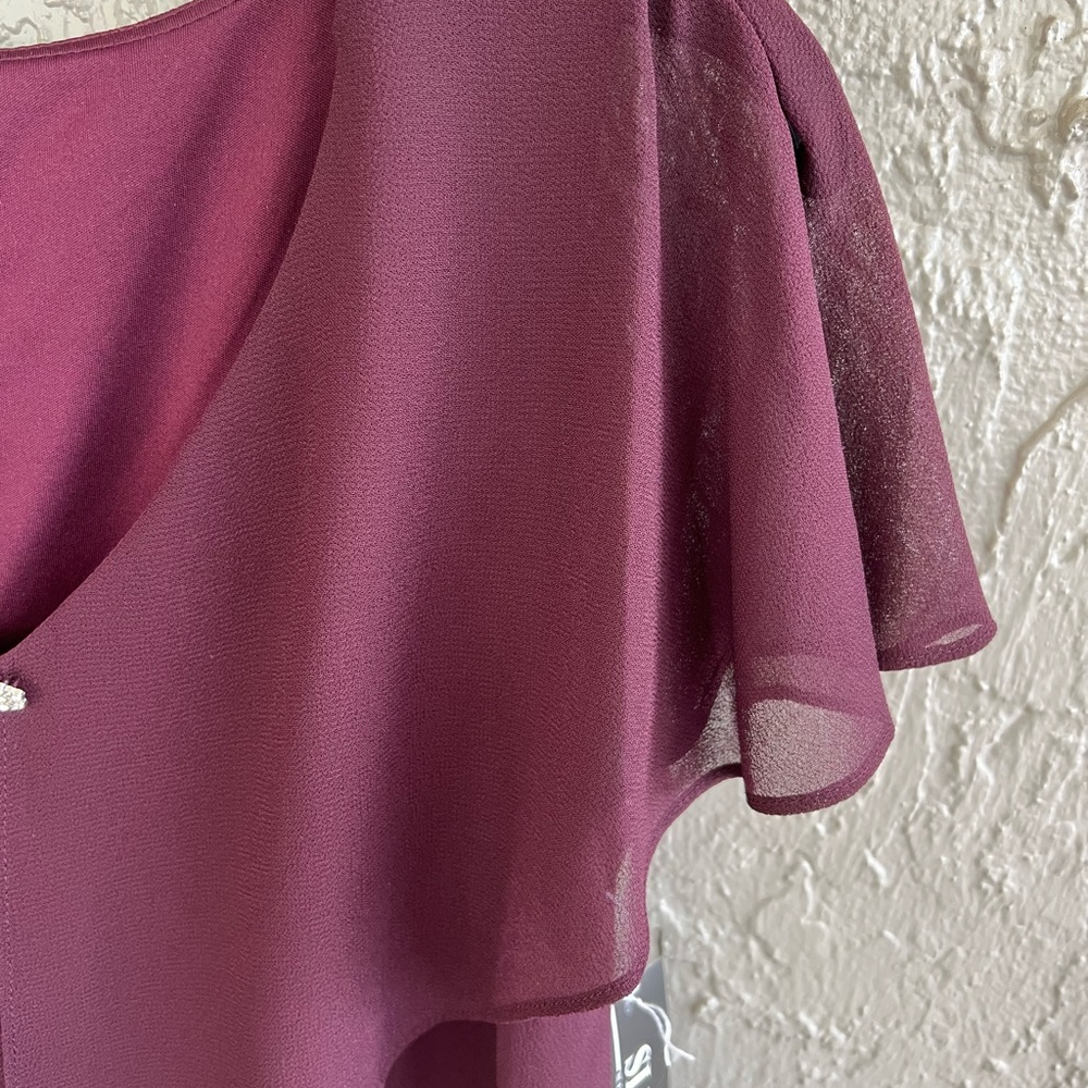 SLNY Red Ruffled Cocktail or Evening Dress - Picture 4 of 10